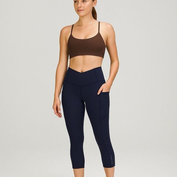 Lululemon Women's Fast Crop Leggings with Pockets Free Navy Size 2 - Picture 1 of 11